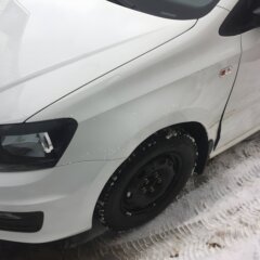 Volkswagen Polo: ремонт двери и крыла